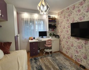 Appartement 3 chambres à vendre dans Cluj-napoca, zone Zorilor