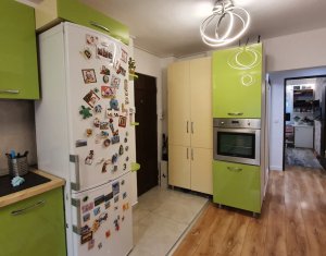 Appartement 3 chambres à vendre dans Cluj-napoca, zone Zorilor