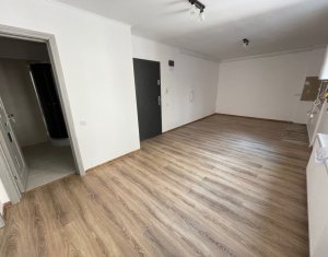 Apartament finisat nou, 2 camere, 44 mp, zona Vivo 