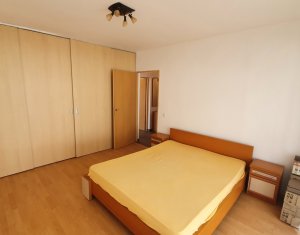 Apartament doua camere, complet dotat, strada Eroilor, Floresti