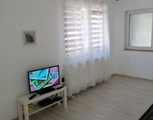 Apartament in casa, 3 camere, etaj 1 din 2, renovat, 75 mp, Centru, zona USAMV