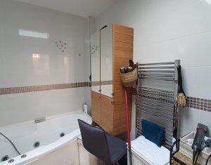 Apartament lux, cu 2 camere si parcare subterana in Centru, Motilor