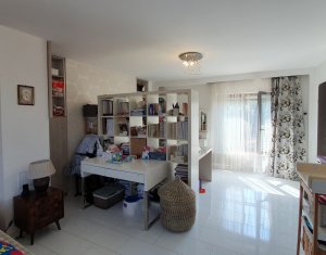 Apartament lux, cu 2 camere si parcare subterana in Centru, Motilor