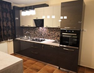 Apartament cu 2 camere, parcare