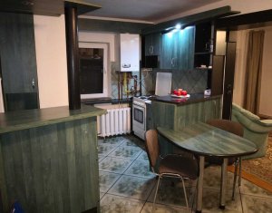 Manastur - apartament de 3 camere, decomandat, 2 bai, zona C. Floresti