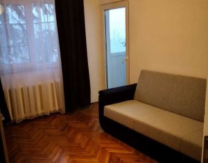 Manastur - apartament de 3 camere, decomandat, 2 bai, zona C. Floresti