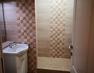 Manastur - apartament de 3 camere, decomandat, 2 bai, zona C. Floresti