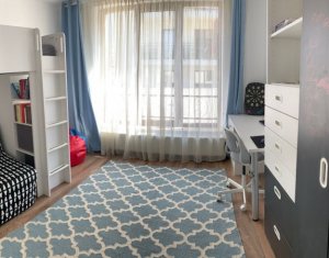 Vanzare apartament cu 4 camere, Zorilor, bloc nou, parcare subterana+boxa