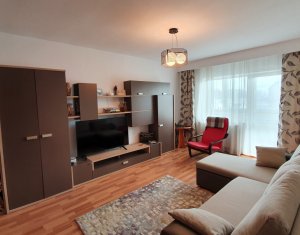 Apartament cu 3 camere in Intre Lacuri, zona str. Muresului