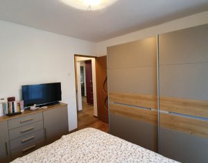 Apartament cu 3 camere in Intre Lacuri, zona str. Muresului