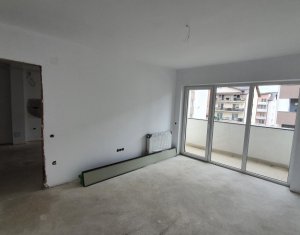 Disponibil imediat! Apartament semifinisat, strada Eroilor, zona Profi