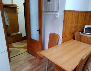 Apartament 2 camere, 52 mp, parter inalt, balcon, mobilat, garaj, Dorobantilor