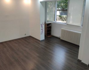 Apartament 3 camere, 68 mp, finisat, zona Albac/Gheorgheni