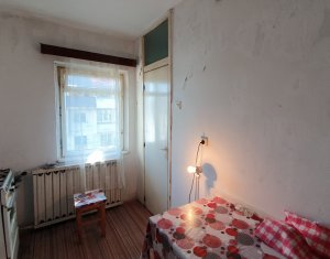 Apartment 3 rooms for sale in Cluj-napoca, zone Intre Lacuri