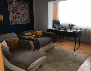 Appartement 4 chambres à vendre dans Cluj-napoca, zone Manastur