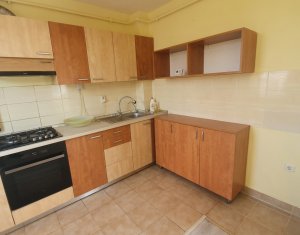 Apartament cu 3 camere pe doua nivele, Floresti, zona Florilor