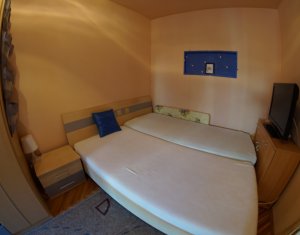 Appartement 4 chambres à vendre dans Cluj-napoca, zone Manastur