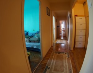 Apartament 4 camere, zona calea Floresti