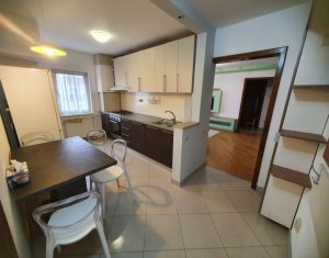 Appartement 3 chambres à vendre dans Cluj-napoca, zone Gheorgheni