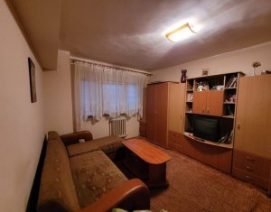 Apartament 2 camere, decomandat, etaj intermediar, zona Kaufland, Marasti