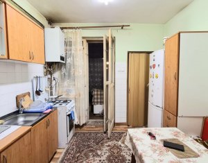 Appartement 3 chambres à vendre dans Cluj-napoca, zone Plopilor