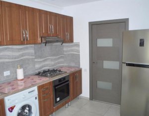 Apartament 2 camere decomandat, etaj intermediar, Plopilor