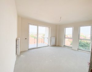 Appartement 3 chambres à vendre dans Cluj-napoca, zone Marasti