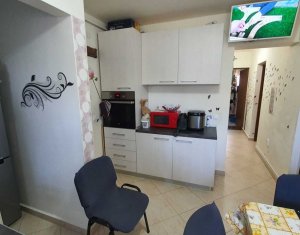 Apartament de vânzare în Apahida, 65 mp, 2 balcoane, 2 camere, 2 bai, debara