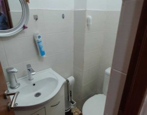 Apartament de vânzare în Apahida, 65 mp, 2 balcoane, 2 camere, 2 bai, debara