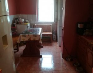 Apartament de vanzare, 2 camere, decomandat, parcare cu CF, Manastur