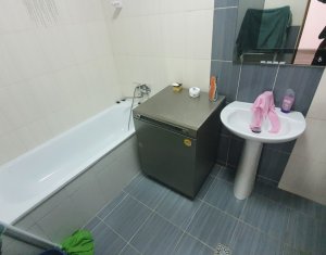 Apartament cu 2 camere, pentru investitie, str. Stejarului, Floresti