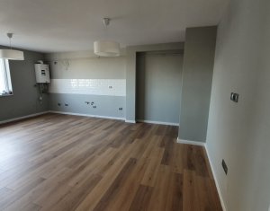 Appartement 3 chambres à vendre dans Floresti