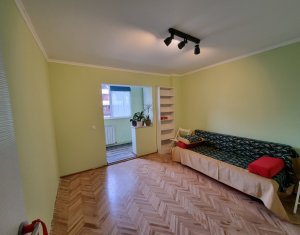 Apartament cu 3 camere in Marasti, zona Caminelor Studentesti