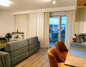 Oferta top, zona centrala, apartament spatios, luminos, cu terasa si parcare