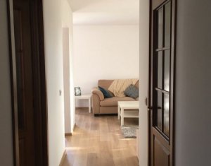 Apartament 2 camere, 57 mp total, finisaje de lux, parcare, zona Piata 14 iulie!