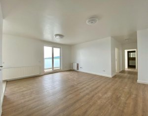 Apartament 3 camere, 72mp ultrafinisat, terasa 17 mp, 2 bai,  zona Calea Turzii 