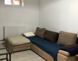 Apartament 2 camere, 65 mp, renovat, demisol, Centru