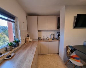 Apartament superfinisat, cu 3 camere, in Marasti, zona str Gorunului