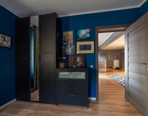 Apartament 3 camere, situat in Floresti, zona Sub Cetate