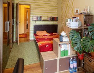 Apartament 3 camere, situat in Floresti, zona Somesului