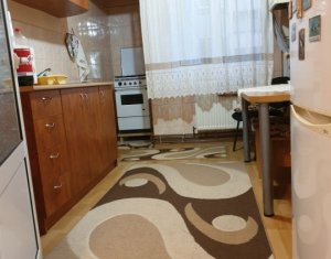 Apartament 4 camere decomandate, 2 bai, etaj 6/8, lift, zona Iulius & FSEGA