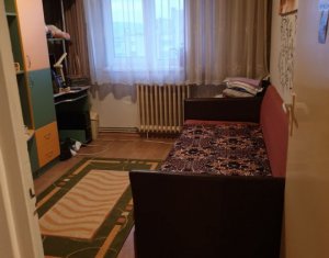 Apartament 4 camere decomandate, 2 bai, etaj 6/8, lift, zona Iulius & FSEGA