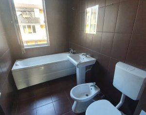 Apartament cu doua camere, etaj intermediar, Floresti, strada Porii