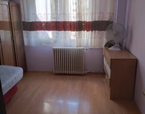 Apartament de vanzare 3 camere, semidecomandat, Manastur, zona Bucegi