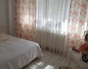 Apartament 3 camere, 69 mp, 2 bai, gradina 63 mp, parcare, Floresti