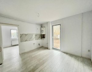 Appartement 3 chambres à vendre dans Floresti