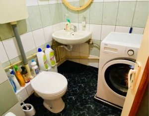 Appartement 3 chambres à vendre dans Cluj-napoca, zone Manastur