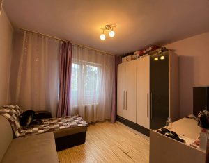 Apartament 2 camere, decomandat, etaj intermediar, Grigorescu