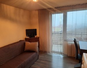 Appartement 4 chambres à vendre dans Cluj-napoca, zone Baciu