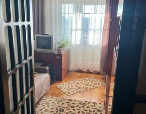 Appartement 3 chambres à vendre dans Cluj-napoca, zone Manastur